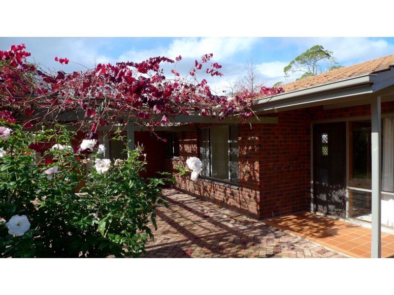 11 Lalina Street, Happy Valley SA 5159