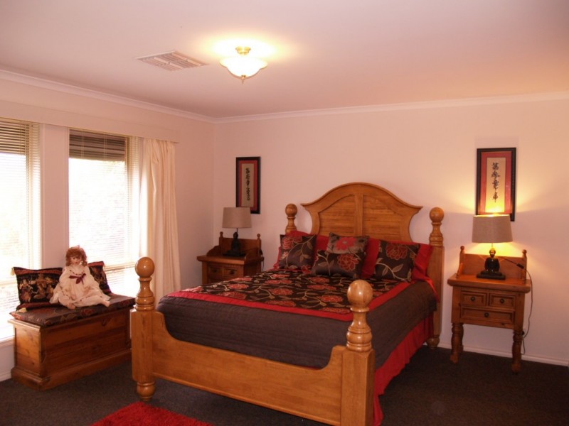 23 Stern Road, Seaford Meadows SA 5169