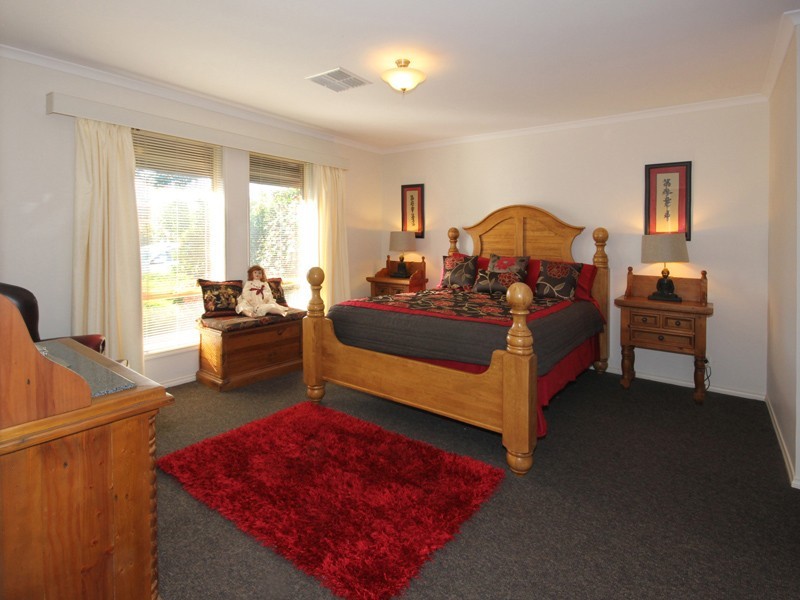 23 Stern Road, Seaford Meadows SA 5169