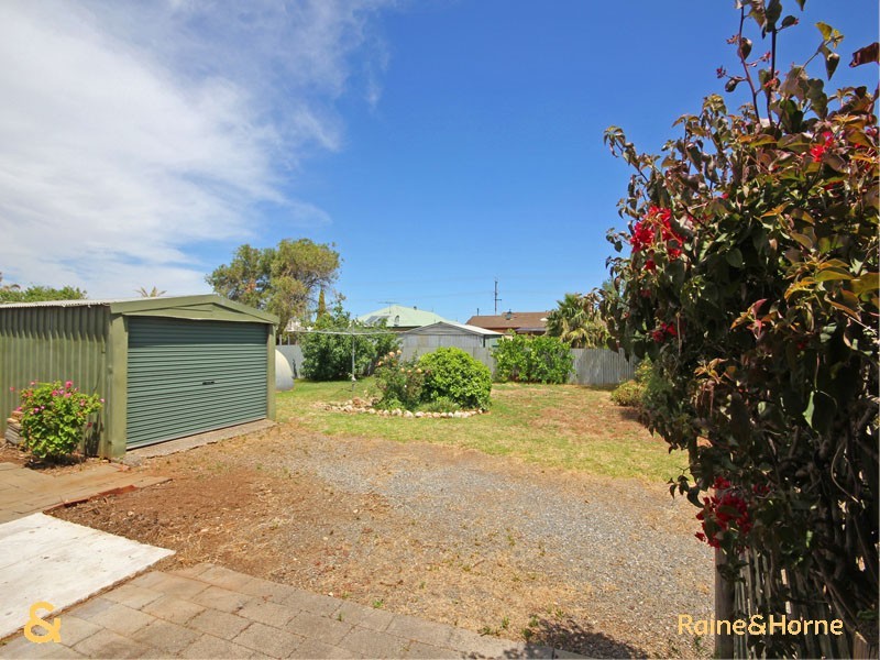 14 Neptune Road, Seaford SA 5169