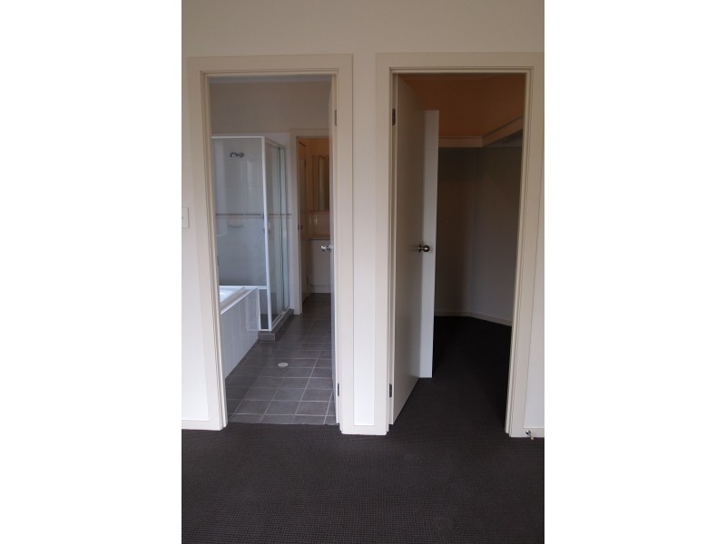 21 Kenneth Road, Morphett Vale SA 5162