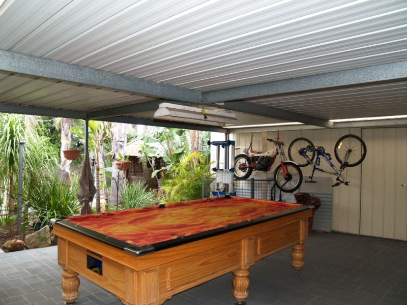 9 Manooka Road, Morphett Vale SA 5162
