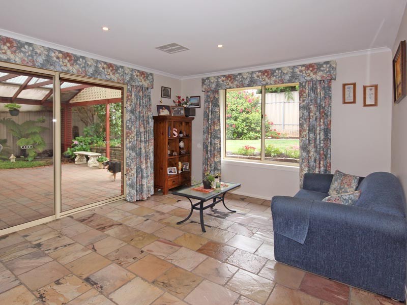 4 Jordan Court, Aberfoyle Park SA 5159