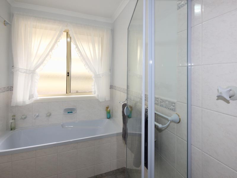 4 Jordan Court, Aberfoyle Park SA 5159