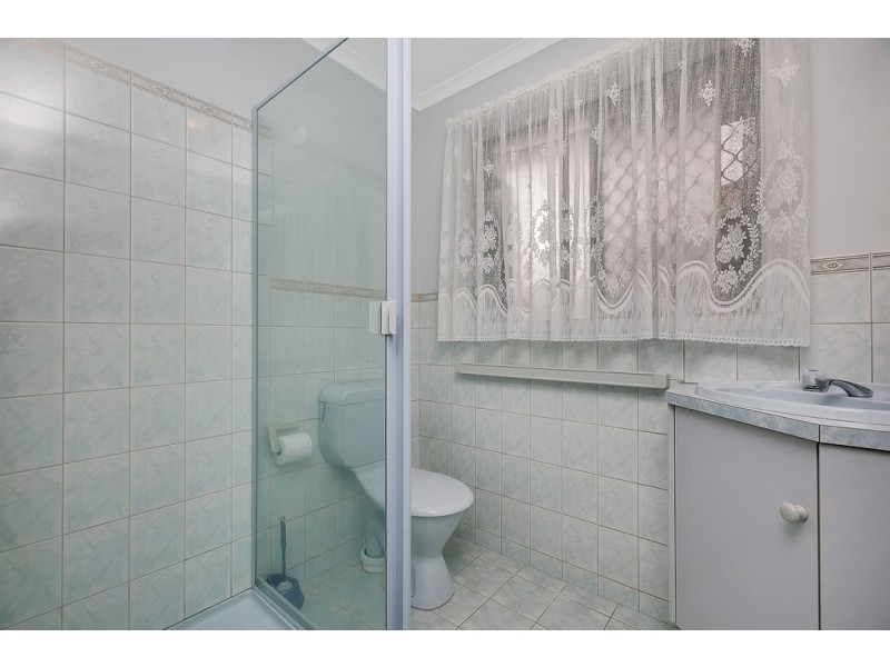 19 Dorrien Avenue, Woodcroft SA 5162