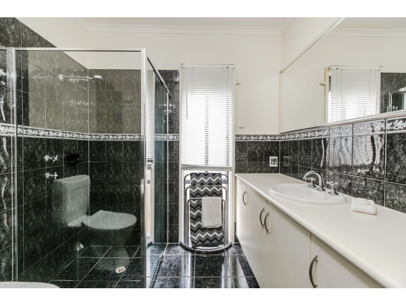 3 Nyrang Circuit, Woodcroft SA 5162
