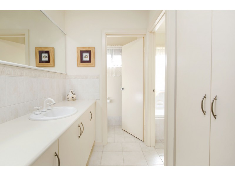 3 Nyrang Circuit, Woodcroft SA 5162