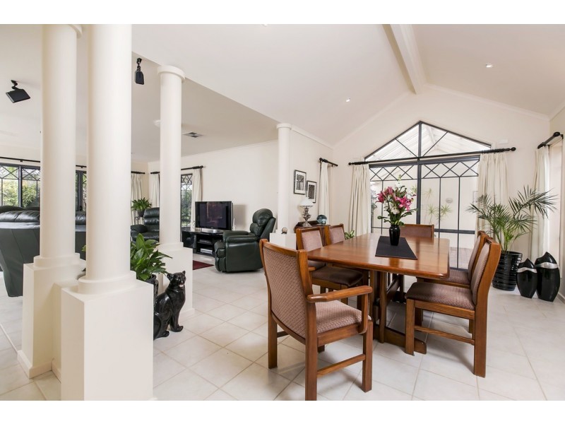 3 Nyrang Circuit, Woodcroft SA 5162