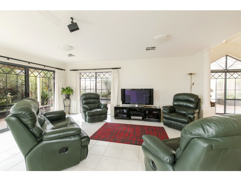 3 Nyrang Circuit, Woodcroft SA 5162