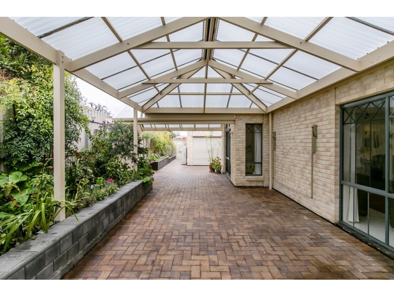3 Nyrang Circuit, Woodcroft SA 5162
