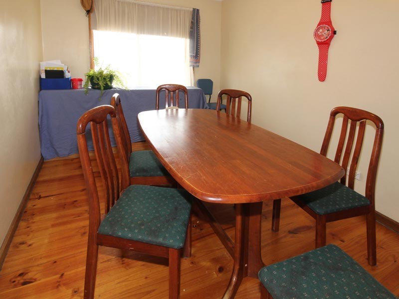 9 Vilna Crescent, Hackham West SA 5163