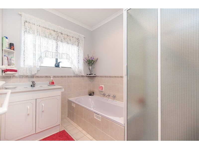 19 Epstein Drive, Morphett Vale SA 5162