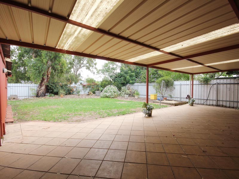 22 Marston Drive, Morphett Vale SA 5162