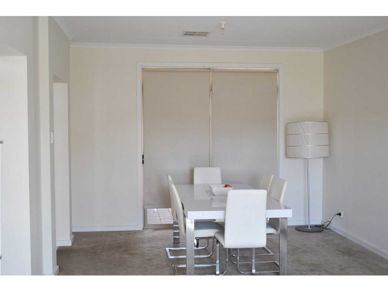 7 Sameden Drive, Noarlunga Downs SA 5168