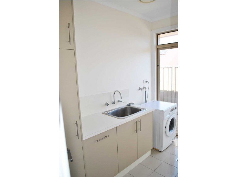 7 Sameden Drive, Noarlunga Downs SA 5168