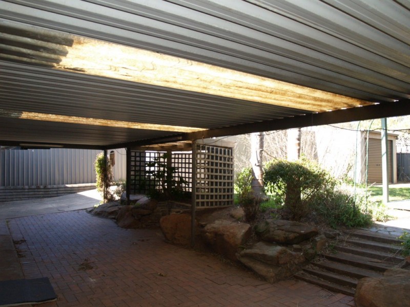 8 Bayton Road, Huntfield Heights SA 5163