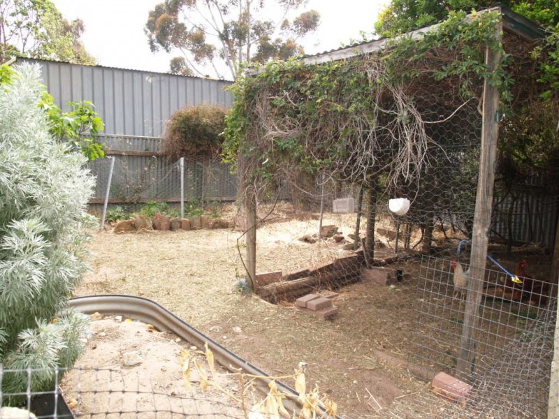 7 Richard Avenue, Hackham SA 5163