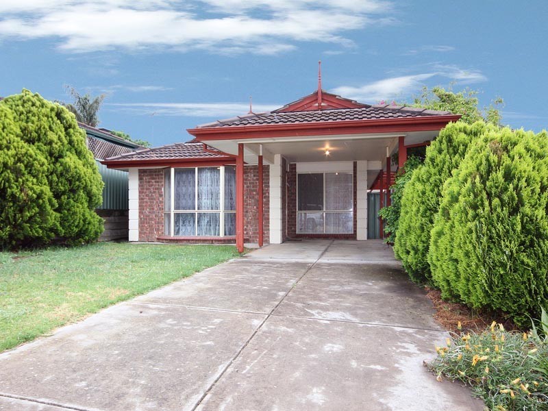6 Bennett Close, Aberfoyle Park SA 5159