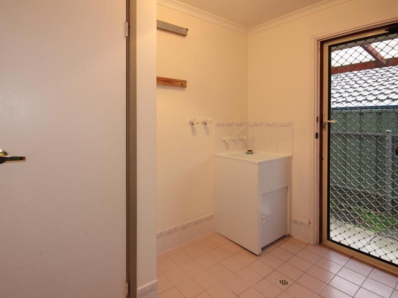 6 Bennett Close, Aberfoyle Park SA 5159