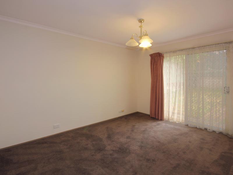 6 Bennett Close, Aberfoyle Park SA 5159