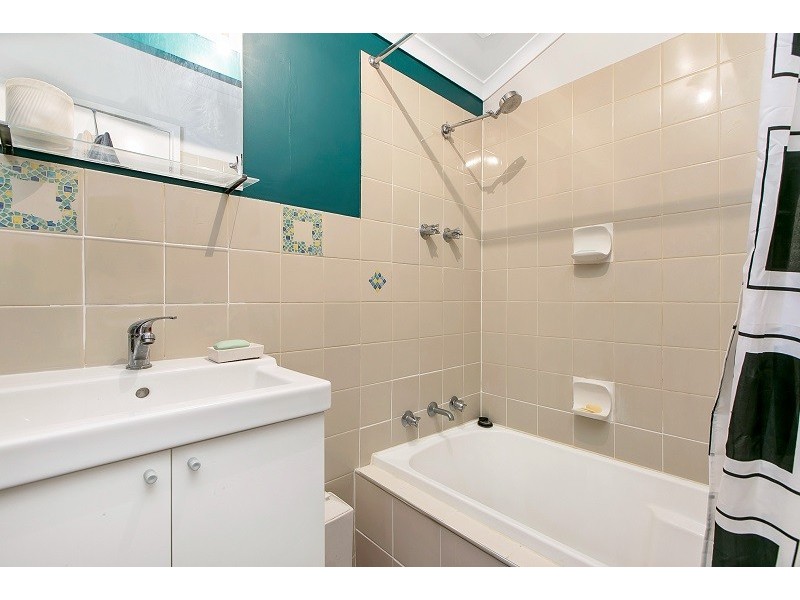 33 Helsinki Road, Hackham West SA 5163