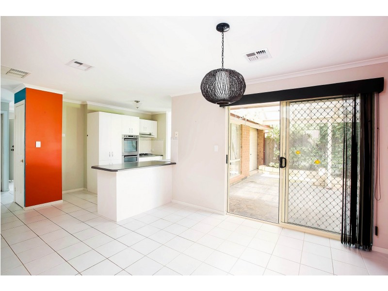 5 Autumn Court, Woodcroft SA 5162