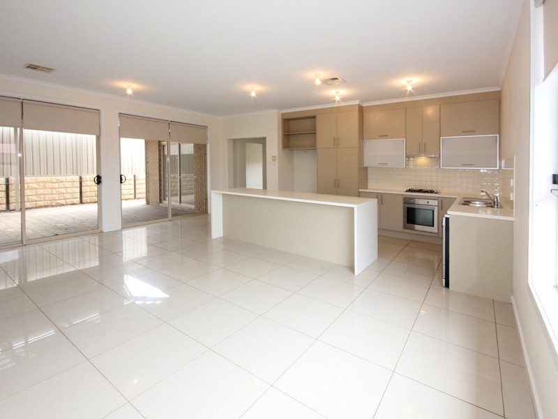 7 Sameden Drive, Noarlunga Downs SA 5168