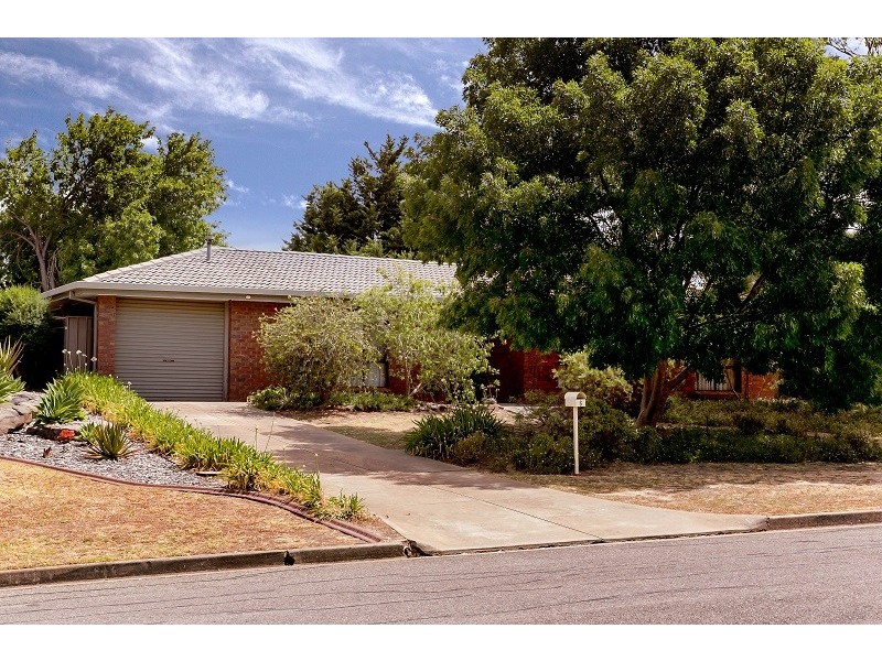 6 Minerva Grove, Happy Valley SA 5159