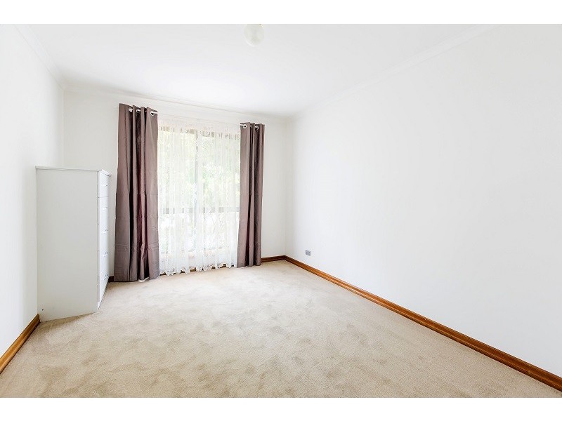 6 Minerva Grove, Happy Valley SA 5159