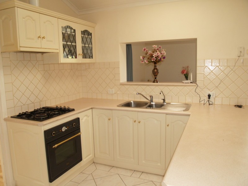 29 Oakridge Rise, Huntfield Heights SA 5163