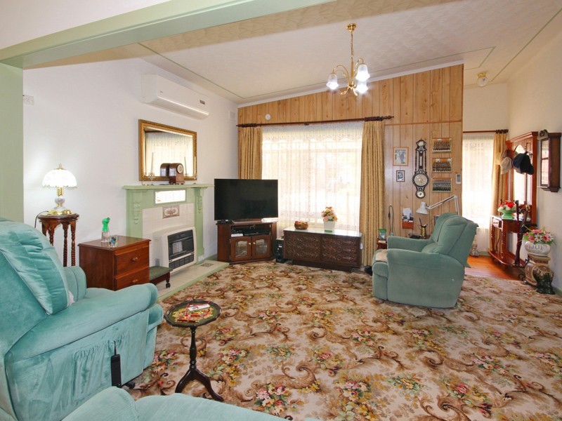 6 Norongo Street, O’sullivan Beach SA 5166