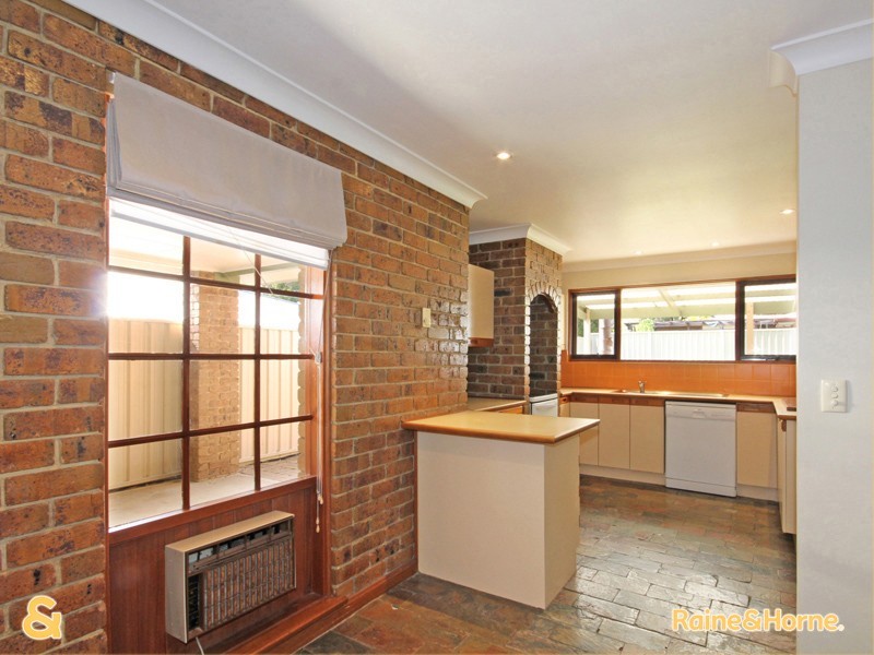 39 Southbound Avenue, Aberfoyle Park SA 5159