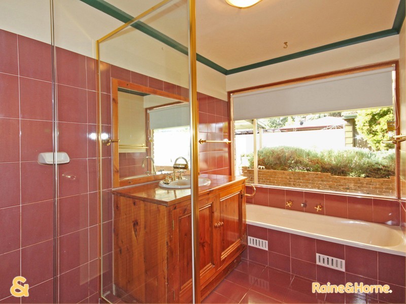 39 Southbound Avenue, Aberfoyle Park SA 5159