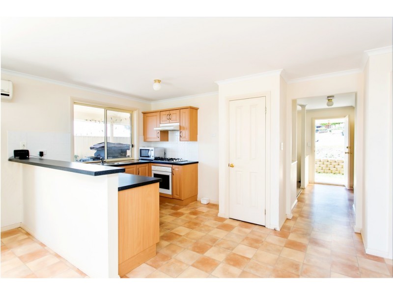 26 Perry Road, Huntfield Heights SA 5163