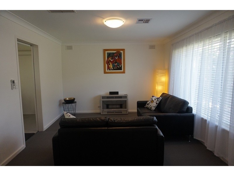 23 Desmond Road, Hackham SA 5163