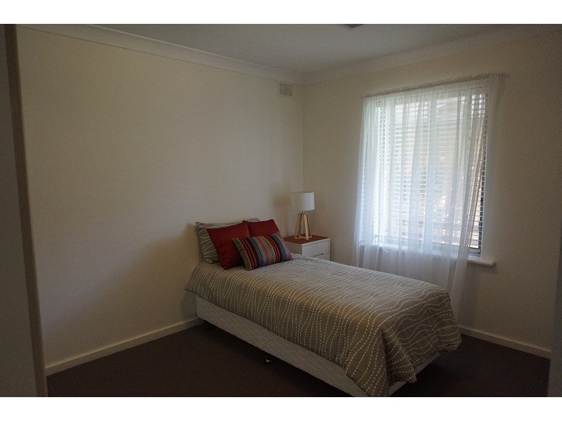 23 Desmond Road, Hackham SA 5163