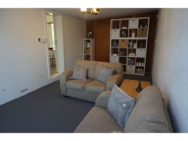 23 Desmond Road, Hackham SA 5163