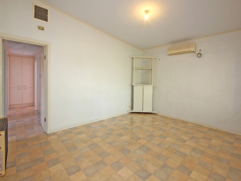 21 Norongo Street, O’sullivan Beach SA 5166