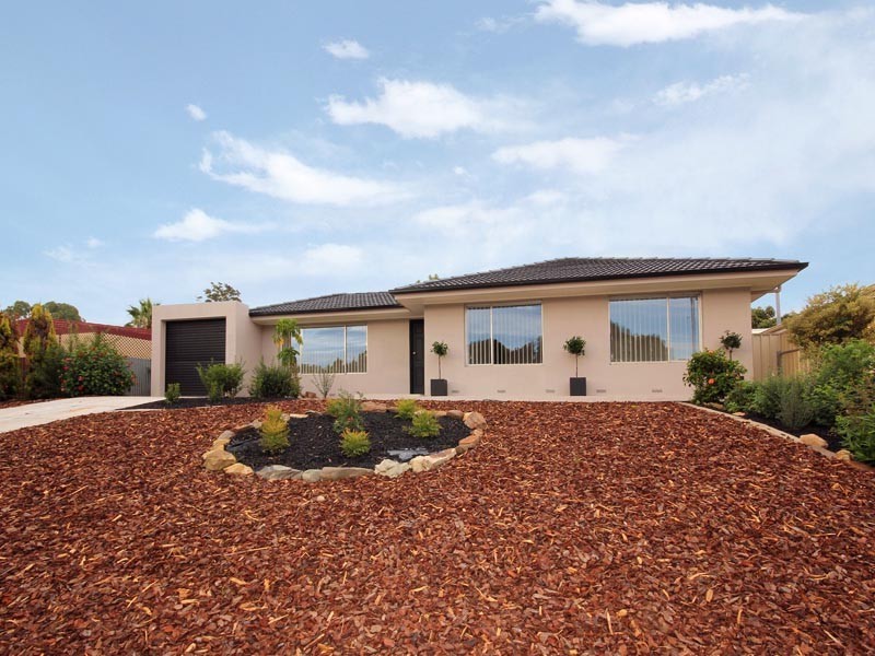 25 Collins Parade, Hackham SA 5163