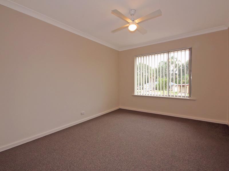 25 Collins Parade, Hackham SA 5163