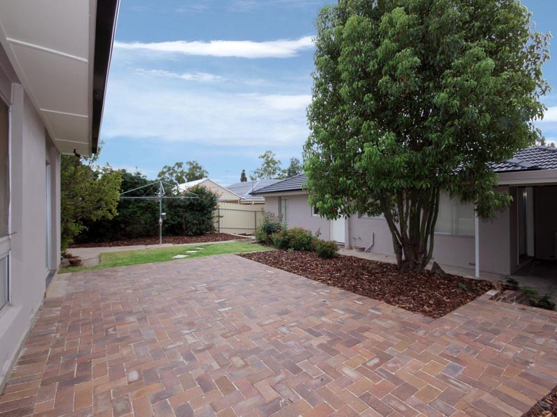 25 Collins Parade, Hackham SA 5163