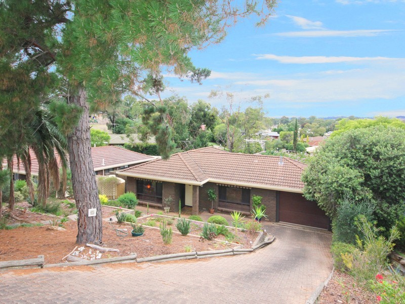 3 Byards Road, Happy Valley SA 5159