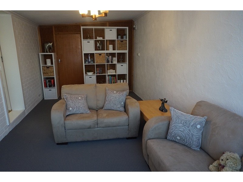 23 Desmond Road, Hackham SA 5163