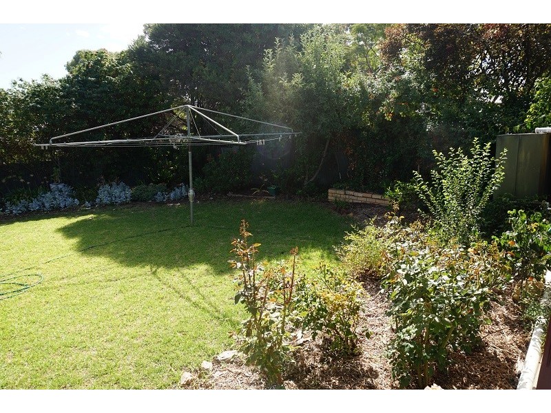 23 Desmond Road, Hackham SA 5163