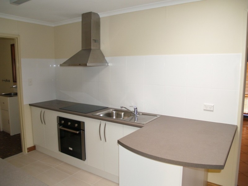 21 Charles Crescent, Port Noarlunga South SA 5167