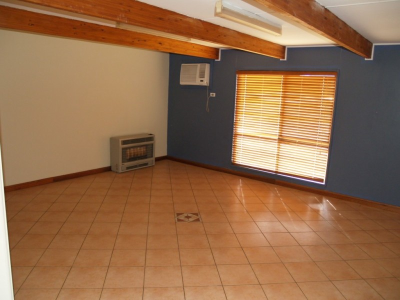21 Charles Crescent, Port Noarlunga South SA 5167