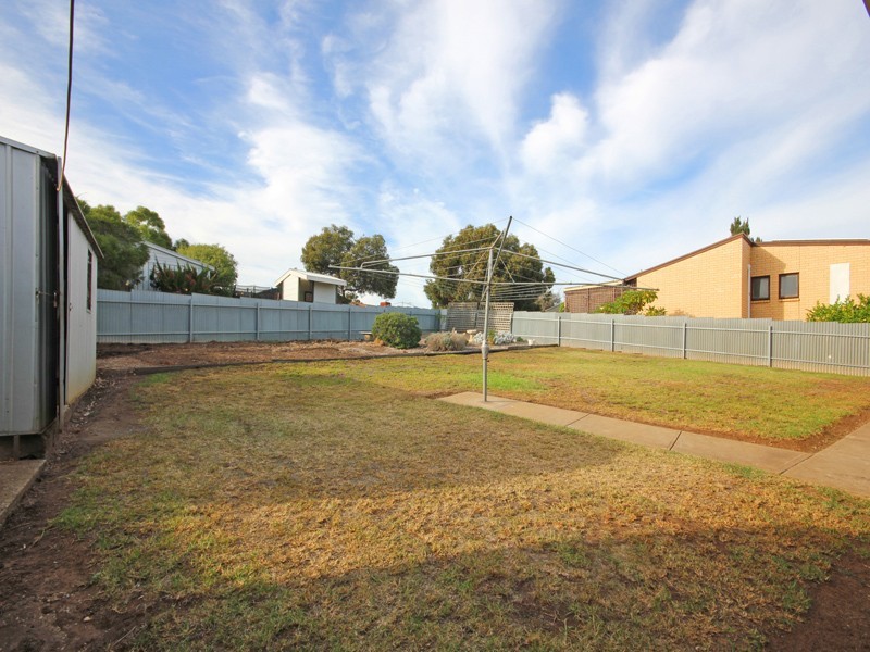 18 Gerald Court, Christie Downs SA 5164