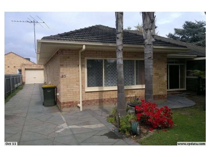 25 Aroha Terrace, Black Forest SA 5035
