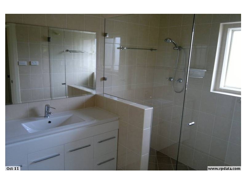 25 Aroha Terrace, Black Forest SA 5035