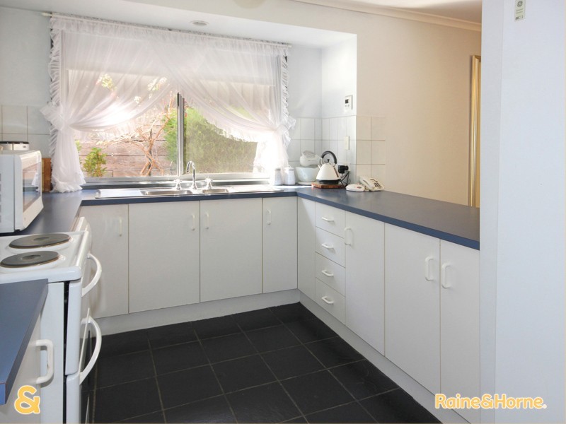 48 Manning Road, Aberfoyle Park SA 5159